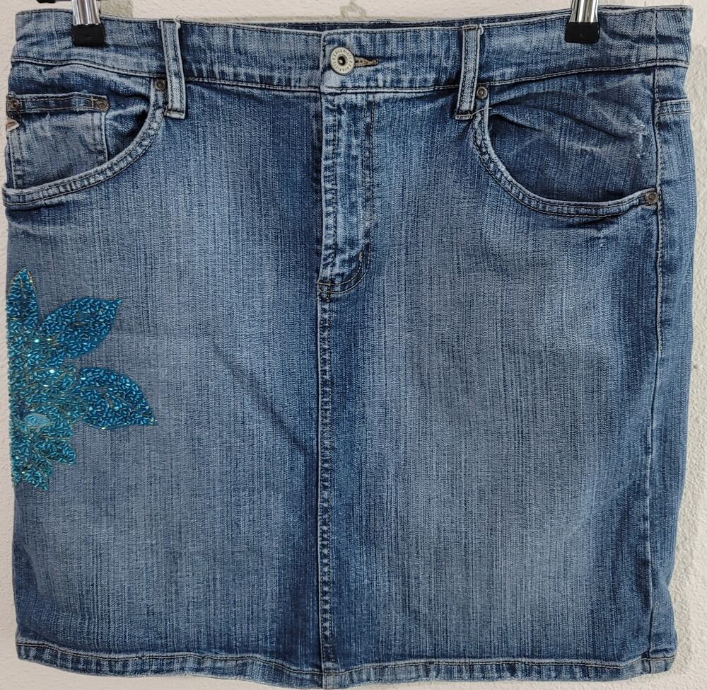 Vintage Z Cavaricci Blue Distress Denim Beaded Flower Mini Skirt 16 Lightweight